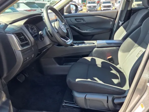 More photos of 2024 Nissan Rogue S at Hyundai Warner Robins, GA