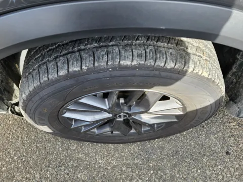 More photos of 2024 Nissan Rogue S at Hyundai Warner Robins, GA