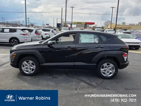 More photos of 2026 Hyundai Kona SE at Hyundai Warner Robins, GA