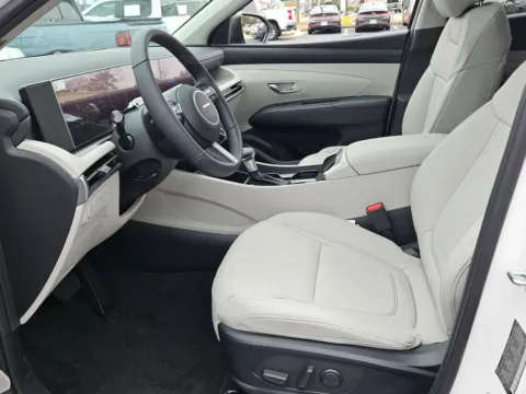 More photos of 2026 Hyundai Tucson SEL Premium at Hyundai Warner Robins, GA