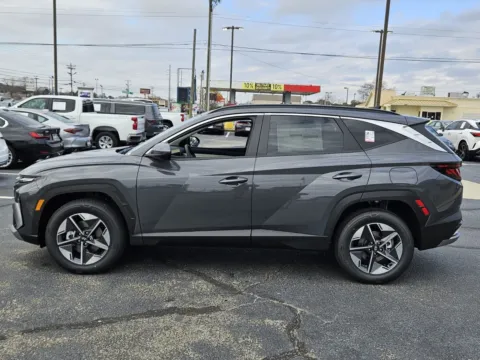 More photos of 2026 Hyundai Tucson Hybrid SEL at Hyundai Warner Robins, GA