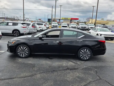 More photos of 2024 Nissan Altima 2.5 SV at Hyundai Warner Robins, GA