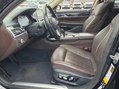 More photos of 2018 BMW 7 Series 750i xDrive at Hyundai Warner Robins, GA