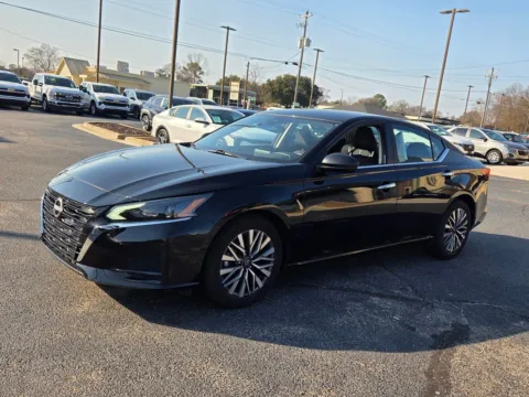 Another view of 2025 Nissan Altima 2.5 SV for sale in Warner Robins, GA at Hyundai Warner Robins