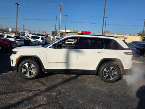 More photos of 2024 Jeep Grand Cherokee 4xe at Hyundai Warner Robins, GA