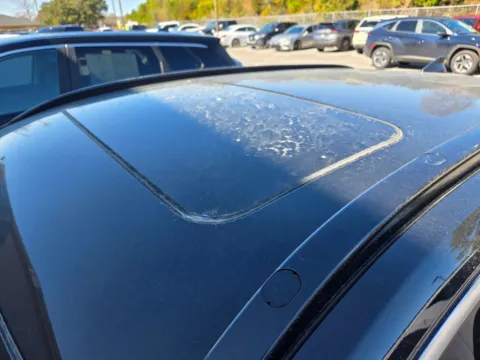 More photos of 2023 Kia Niro EX Touring at Hyundai Warner Robins, GA