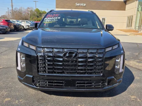 Photos of 2025 Hyundai Palisade Calligraphy Night Edition for sale in Warner Robins, GA at Hyundai Warner Robins