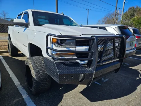 White 2017 Chevrolet Silverado 1500 LT for sale in Warner Robins, GA