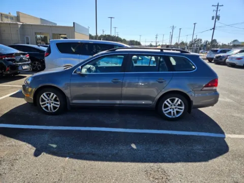 More photos of 2014 Volkswagen Jetta SportWagen 2.0L TDI at Hyundai Warner Robins, GA