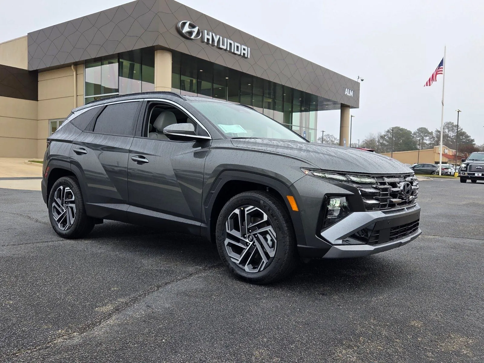 Gray 2026 Hyundai Tucson Hybrid Limited for sale in Warner Robins, GA