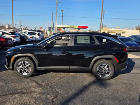 More photos of 2026 Hyundai Tucson SEL at Hyundai Warner Robins, GA
