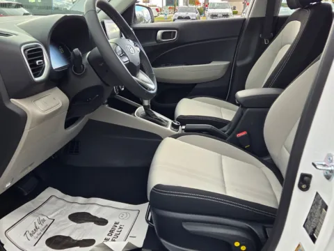 More photos of 2026 Hyundai Venue SEL at Hyundai Warner Robins, GA