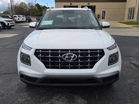 Photos of 2026 Hyundai Venue SEL for sale in Warner Robins, GA at Hyundai Warner Robins
