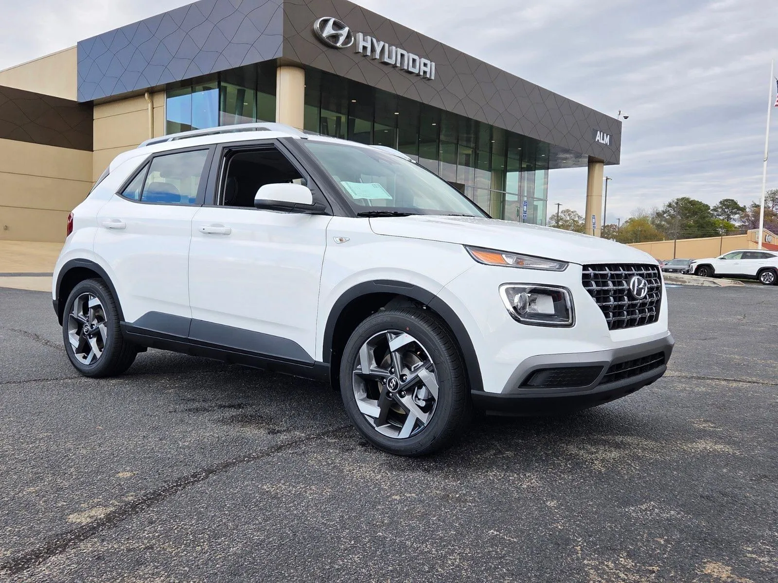 White 2026 Hyundai Venue SEL for sale in Warner Robins, GA