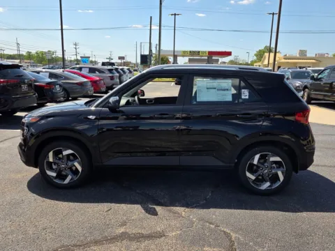 More photos of 2026 Hyundai Venue SEL at Hyundai Warner Robins, GA
