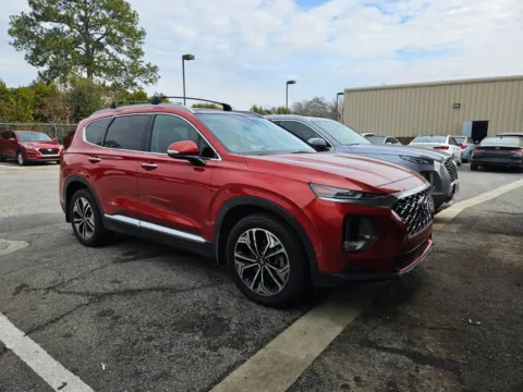 Orange 2020 Hyundai Santa Fe SEL for sale in Warner Robins, GA