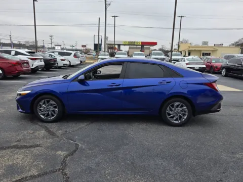 More photos of 2025 Hyundai Elantra Hybrid Blue at Hyundai Warner Robins, GA