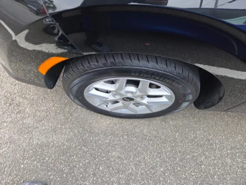 More photos of 2025 Kia Soul LX at Hyundai Warner Robins, GA