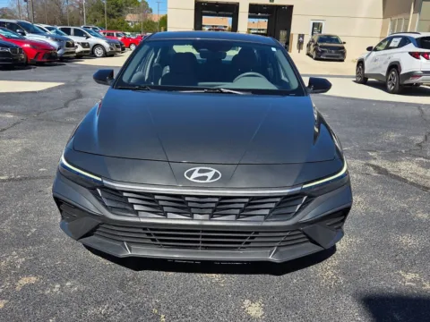 Photos of 2025 Hyundai Elantra SEL Sport for sale in Warner Robins, GA at Hyundai Warner Robins