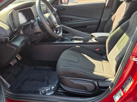 More photos of 2025 Hyundai Elantra SEL Sport at Hyundai Warner Robins, GA