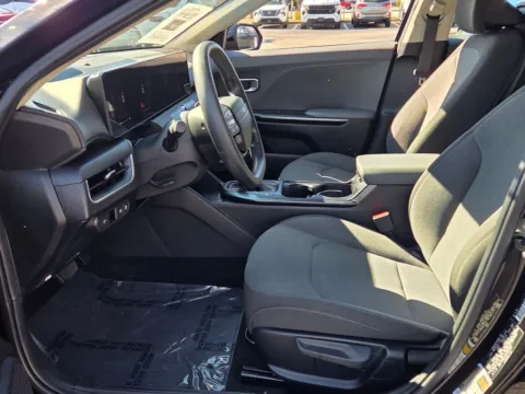 More photos of 2025 Kia K4 LXS at Hyundai Warner Robins, GA