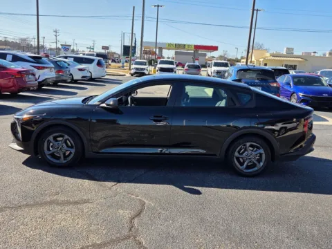 More photos of 2025 Kia K4 LXS at Hyundai Warner Robins, GA