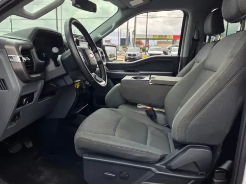 More photos of 2024 Ford F-150 XLT at Hyundai Warner Robins, GA