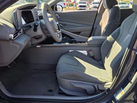 More photos of 2026 Hyundai Elantra SEL Sport at Hyundai Warner Robins, GA