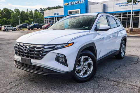 Photos of 2024 Hyundai Tucson SEL for sale in Warner Robins, GA at Hyundai Warner Robins