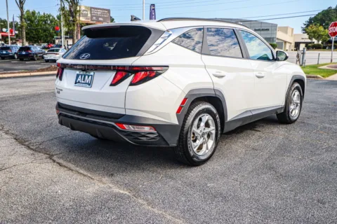 More photos of 2024 Hyundai Tucson SEL at Hyundai Warner Robins, GA