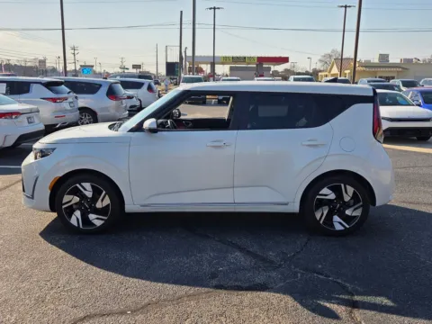 More photos of 2024 Kia Soul GT-Line at Hyundai Warner Robins, GA