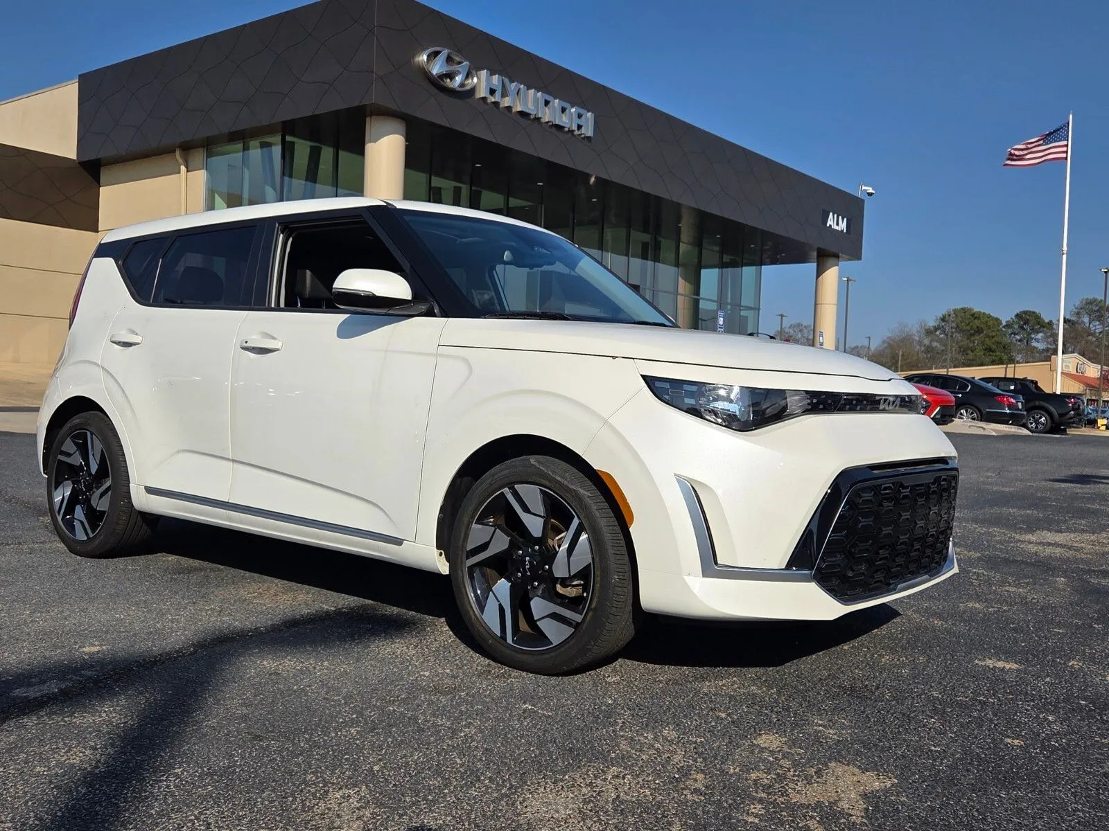White 2024 Kia Soul GT-Line for sale in Warner Robins, GA