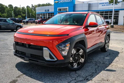 Orange 2024 Hyundai Kona SEL for sale in Warner Robins, GA