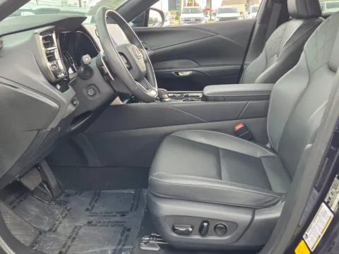 More photos of 2023 Lexus RX 350 at Hyundai Warner Robins, GA