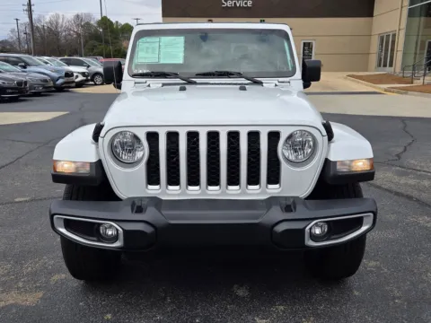 Photos of 2023 Jeep Gladiator Overland for sale in Warner Robins, GA at Hyundai Warner Robins