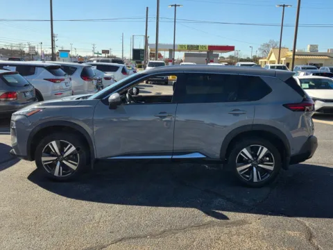 More photos of 2023 Nissan Rogue SL at Hyundai Warner Robins, GA