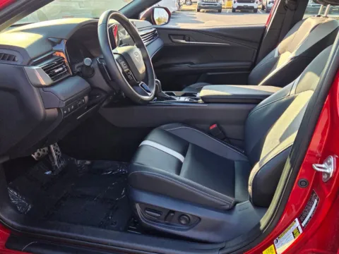 More photos of 2025 Toyota Camry SE at Hyundai Warner Robins, GA