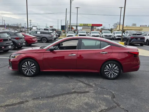 More photos of 2025 Nissan Altima 2.5 SV at Hyundai Warner Robins, GA