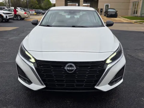 Photos of 2025 Nissan Altima 2.5 SV for sale in Warner Robins, GA at Hyundai Warner Robins