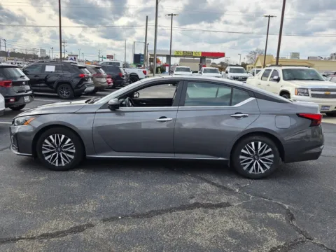 More photos of 2025 Nissan Altima 2.5 SV at Hyundai Warner Robins, GA