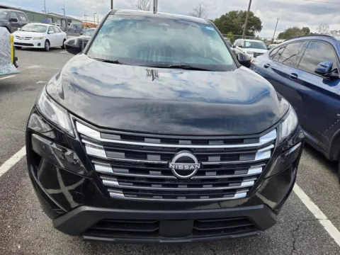 Photos of 2025 Nissan Rogue SV for sale in Warner Robins, GA at Hyundai Warner Robins