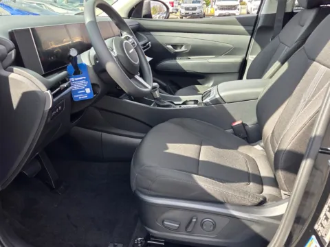 More photos of 2026 Hyundai Tucson SEL at Hyundai Warner Robins, GA