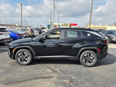 More photos of 2026 Hyundai Tucson SEL at Hyundai Warner Robins, GA