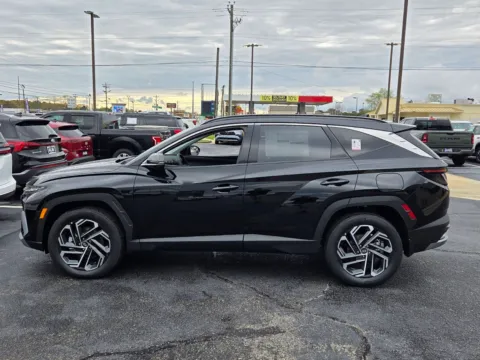 More photos of 2026 Hyundai Tucson Hybrid Limited at Hyundai Warner Robins, GA