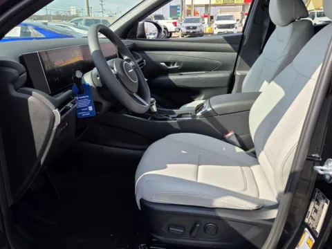 More photos of 2026 Hyundai Santa Cruz SEL at Hyundai Warner Robins, GA