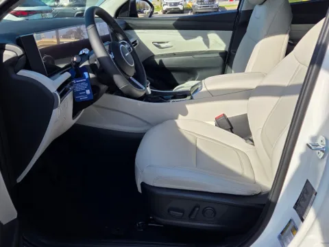 More photos of 2026 Hyundai Tucson SEL Premium at Hyundai Warner Robins, GA