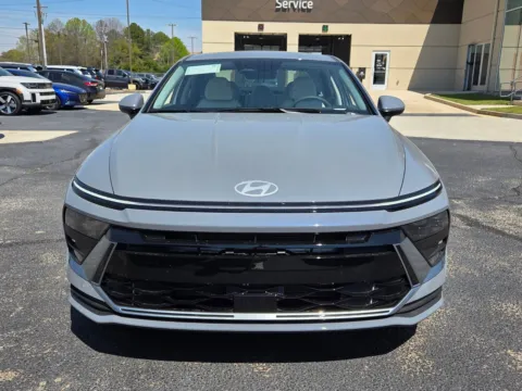 Photos of 2026 Hyundai Sonata SE for sale in Warner Robins, GA at Hyundai Warner Robins