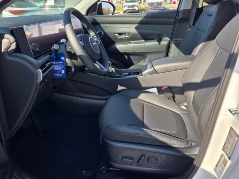 More photos of 2026 Hyundai Tucson SEL Premium at Hyundai Warner Robins, GA