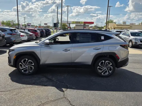 More photos of 2026 Hyundai Tucson Hybrid Limited at Hyundai Warner Robins, GA
