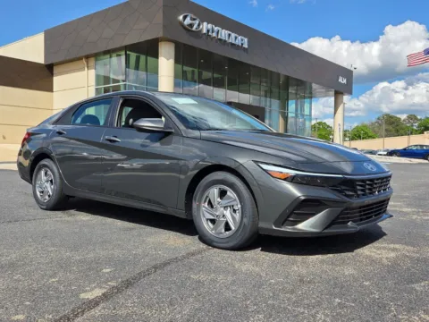 Gray 2026 Hyundai Elantra SE for sale in Warner Robins, GA